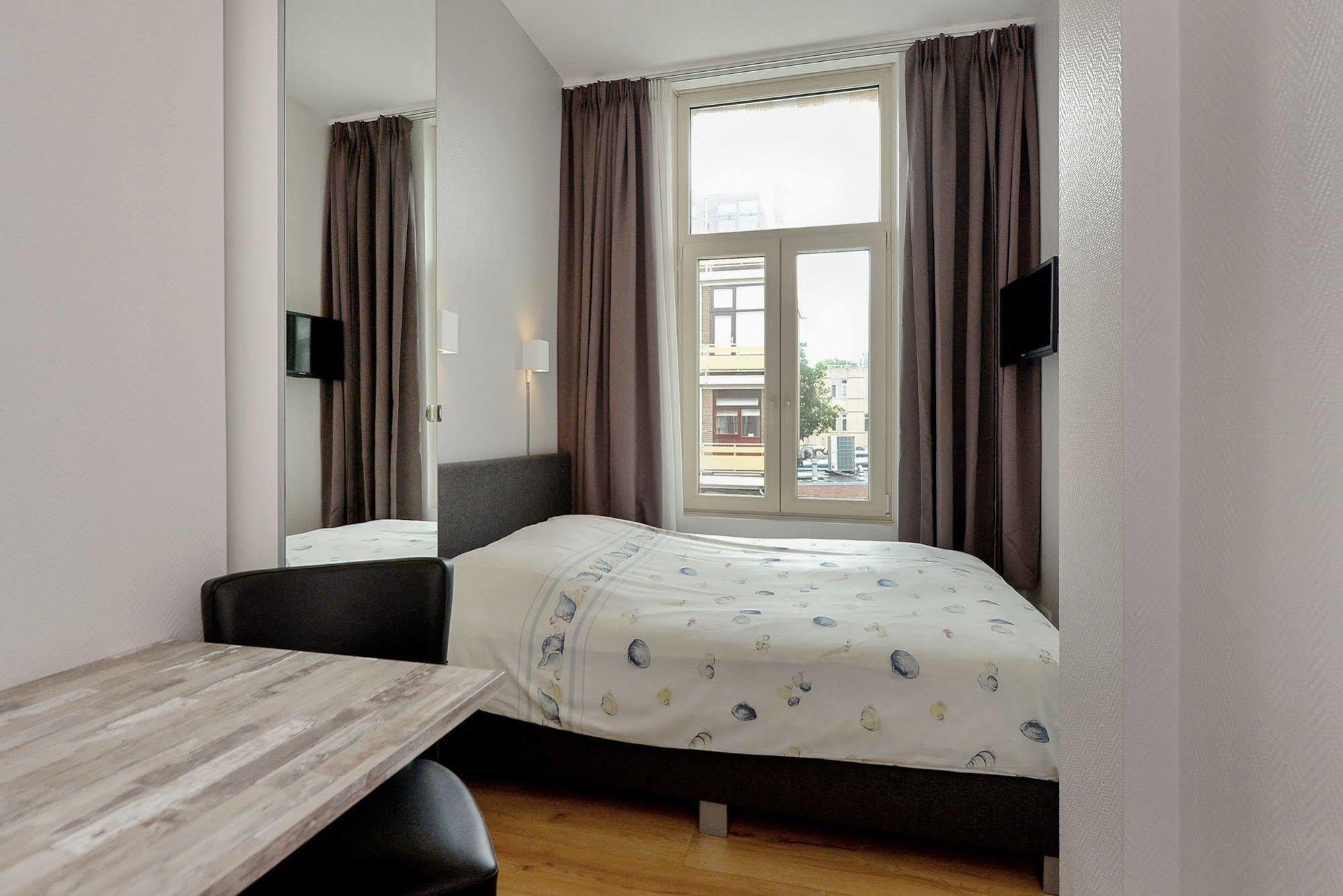 Hotel Bor Scheveningen 3*